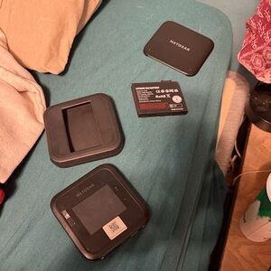 Rare Netgear MR6450 WiFi Device